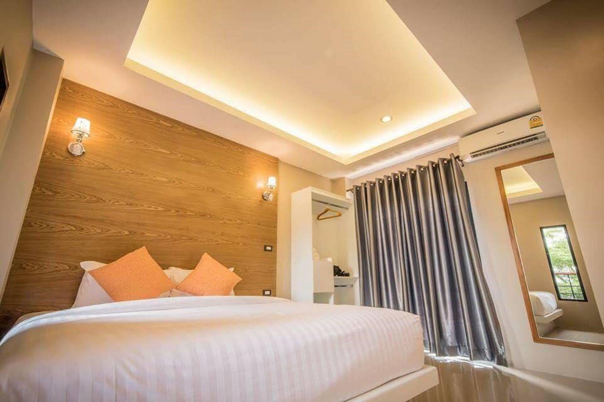 Le Terrarium Bed & Sleep Chiang Rai Hotell Exteriör bild