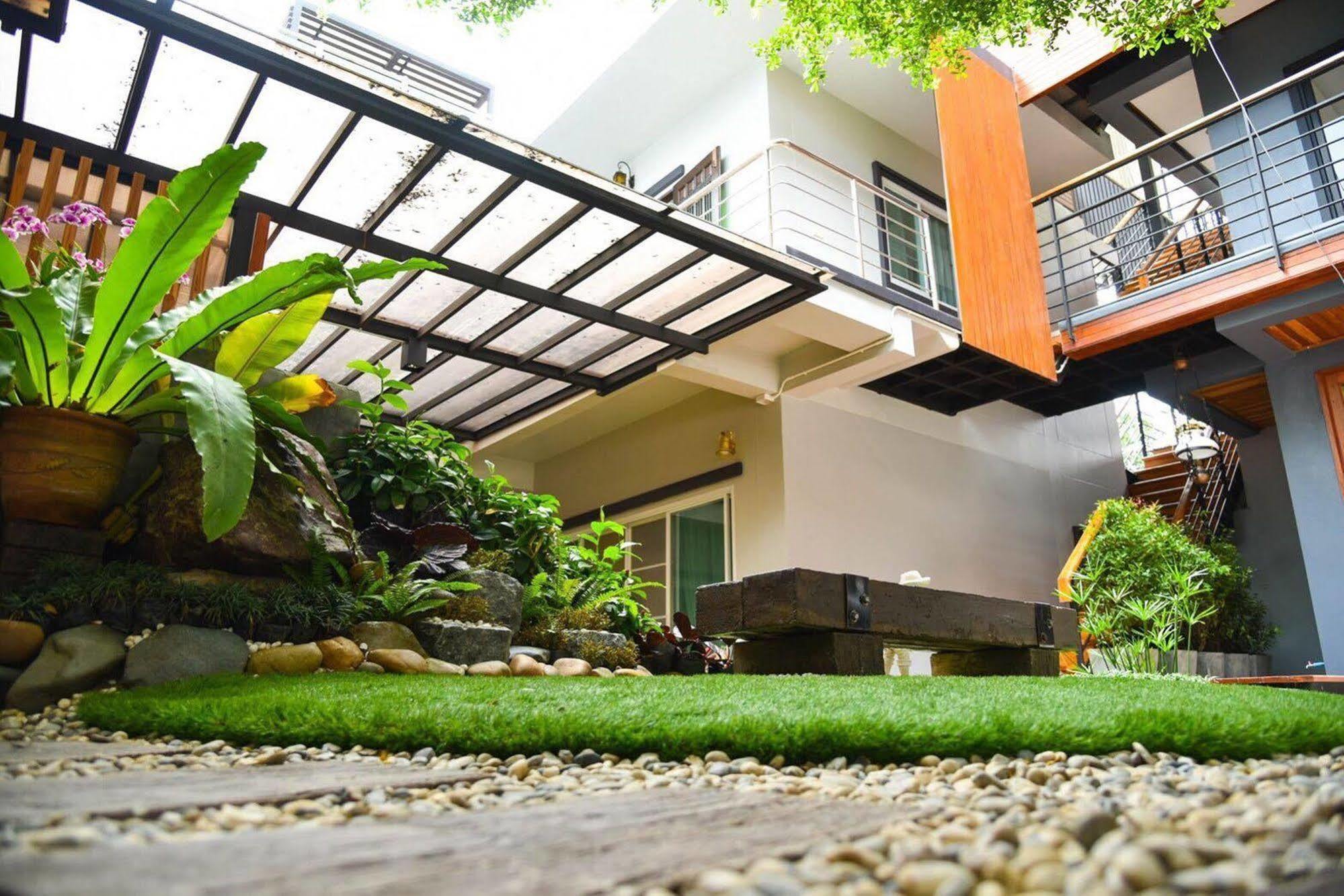 Le Terrarium Bed & Sleep Chiang Rai Hotell Exteriör bild